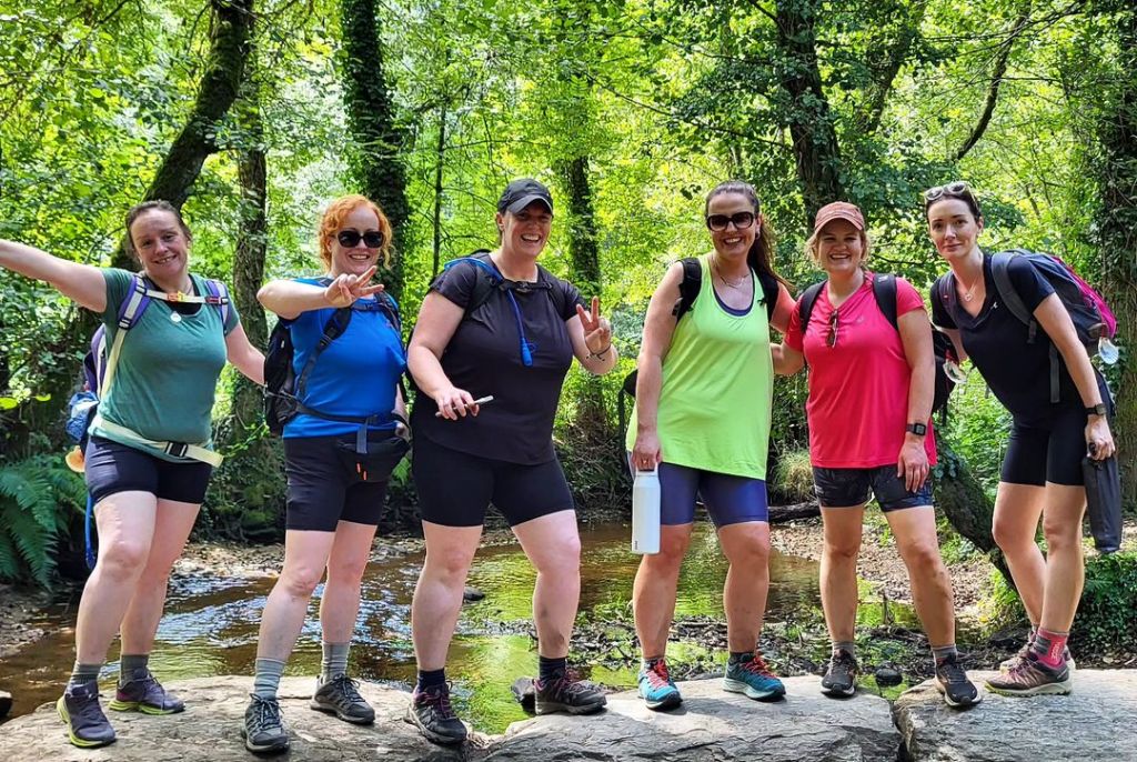 Diane and Group on Camino Uwalk.ie