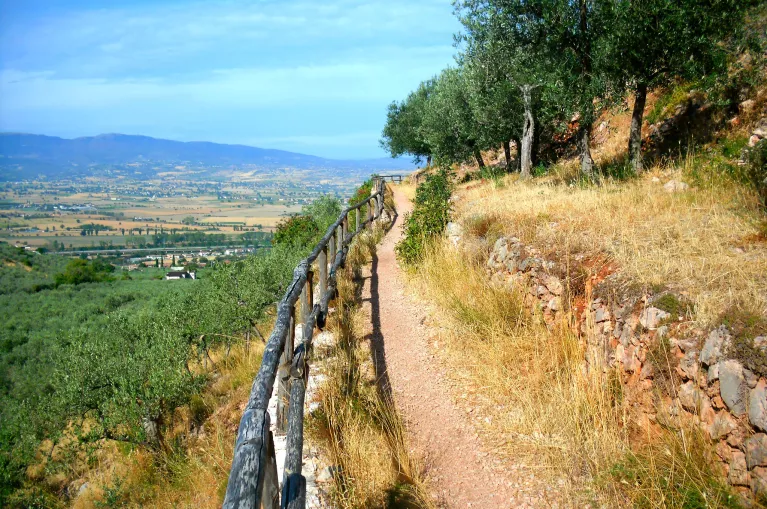 https://uwalk.ie/wp-content/uploads/2026/01/Uwalk.ie-St.-Francis-Way-from-Assisi-to-Spoleto_Immagine-171-edited.jpg-767x509-1.webp