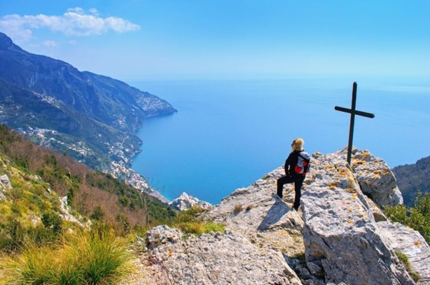 https://uwalk.ie/wp-content/uploads/2026/02/Amalfi-Coast-Walking-Holiday-Inc-Pompeii-Capri-and-Mt.-Vesuvius-5.jpg